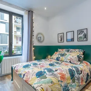 Appartement Les Cocons Emeraude Et Fleuri, Lyon