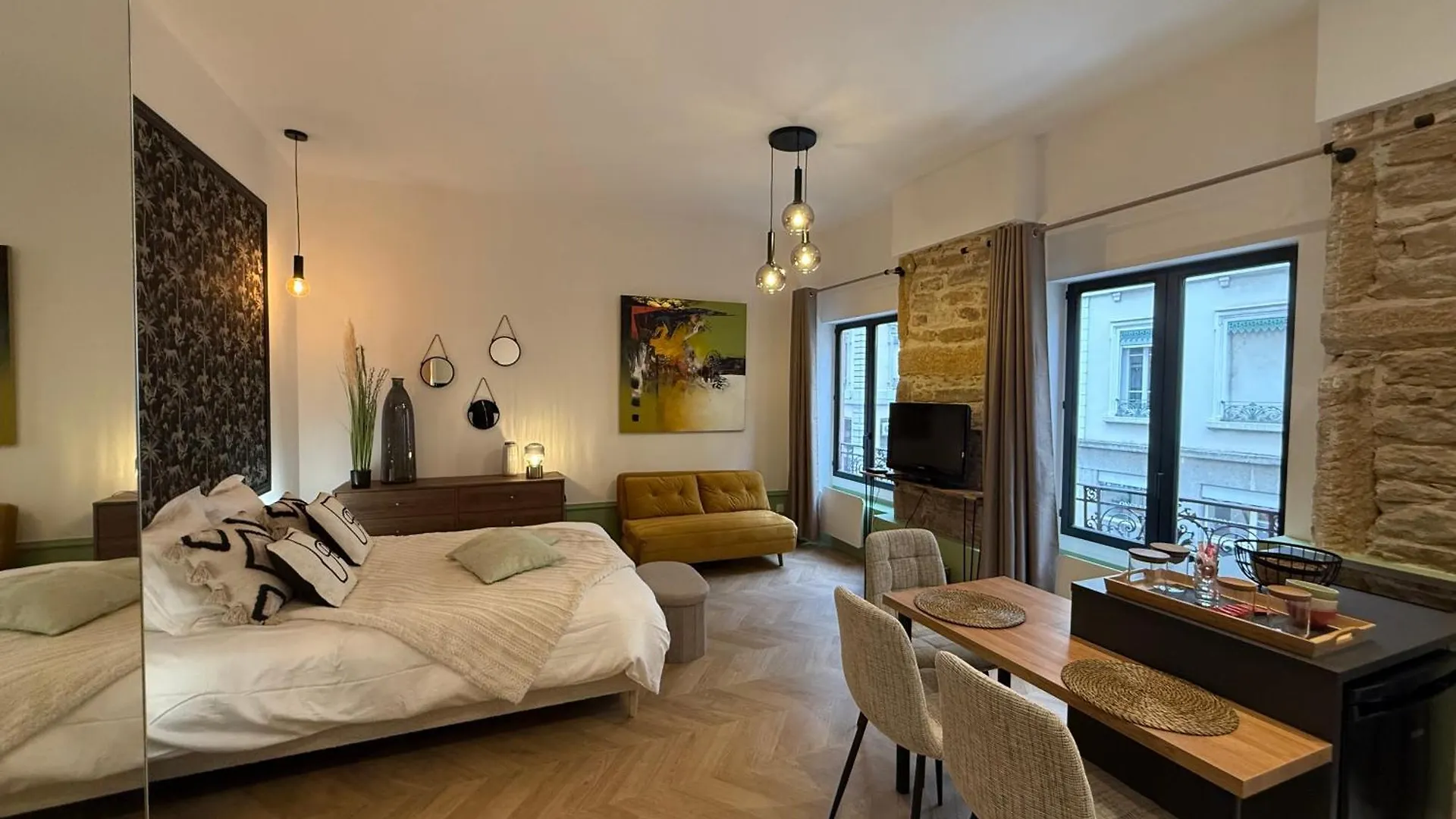 Lejlighed Appartement Elegant Et Chic Refait A Neuf Lyon
